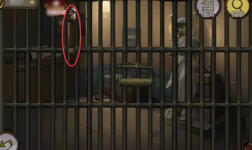 Room Escape: Prison Break Chain on gate